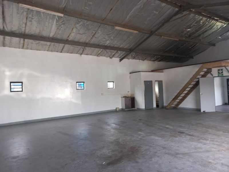 Position your business for success in this well-equipped industrial complex, designed to meet the demands of modern operations. - Photo 7