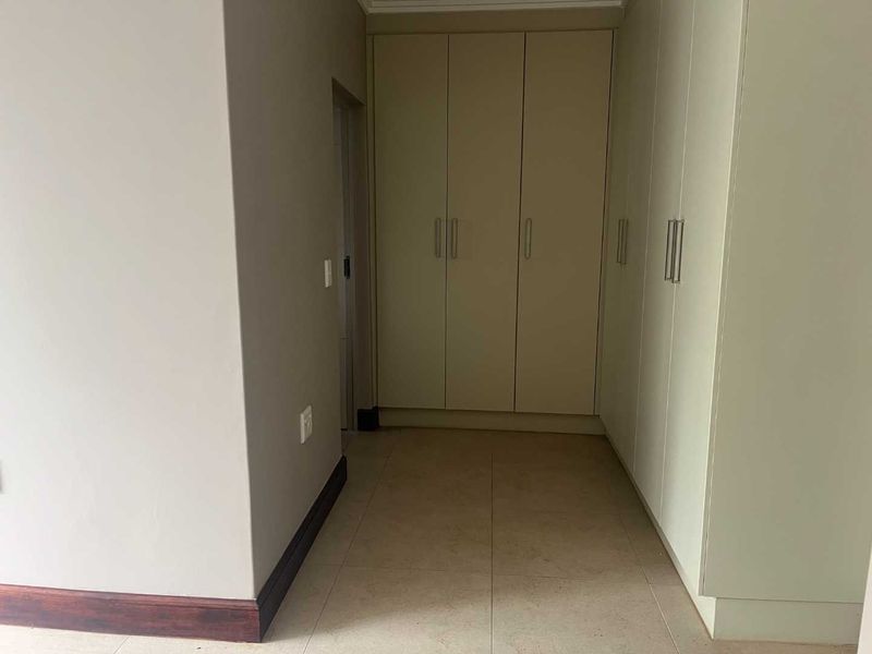 Tranquil  family 3 bedroom apartment close to Umhlanga Oceans Mall - Photo 5