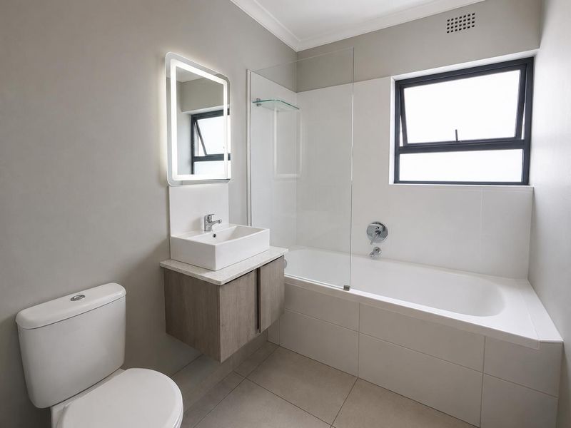 Investment Opportunity | Stylish 2-Bedroom Apartment in Rivergate – Tenanted & Income Generating - Photo 7