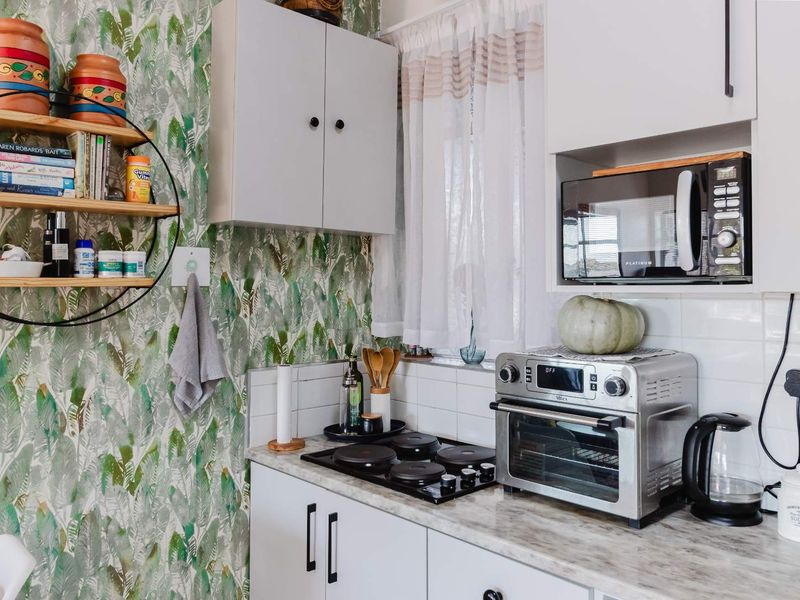 LOVELY LAS PALMAS - RICHMOND HILL - Photo 4