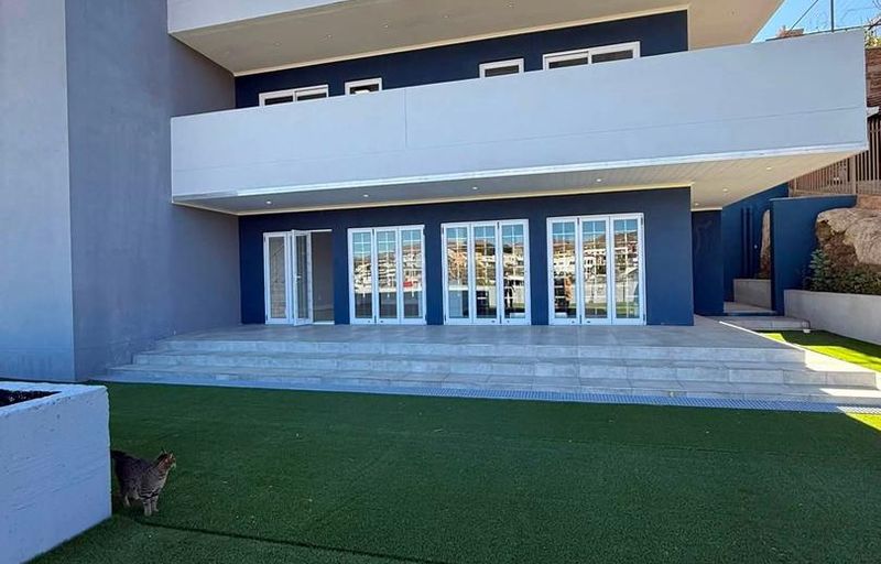 Auasblick- For Sale- N$15 800 000
