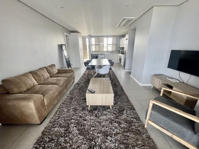 Hendra - Luxury 3 Bed, 3 Bath Apartment with Sea Views & Large Balcony - Photo 7