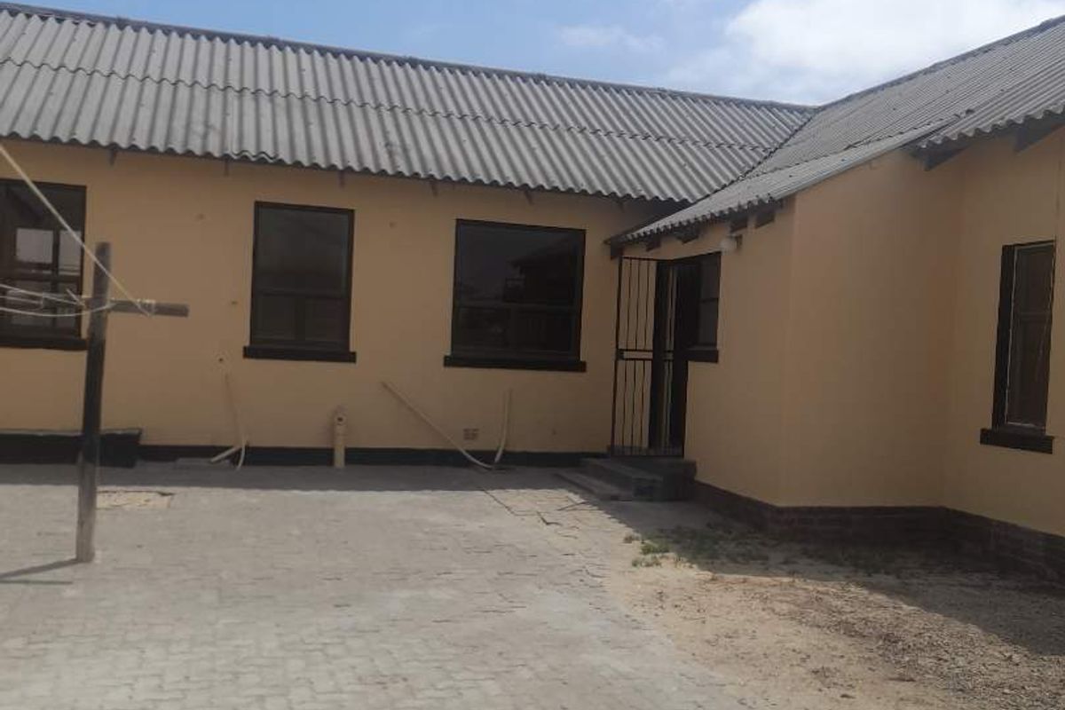 INVESTMENT OPPORTUNITY - Multi-unit property in Walvis Bay - Photo 4