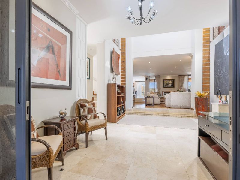 VERSATILE PROPERTY SET IN OCEAN VISTA OF OUBAAI GOLF ESTATE - Photo 6