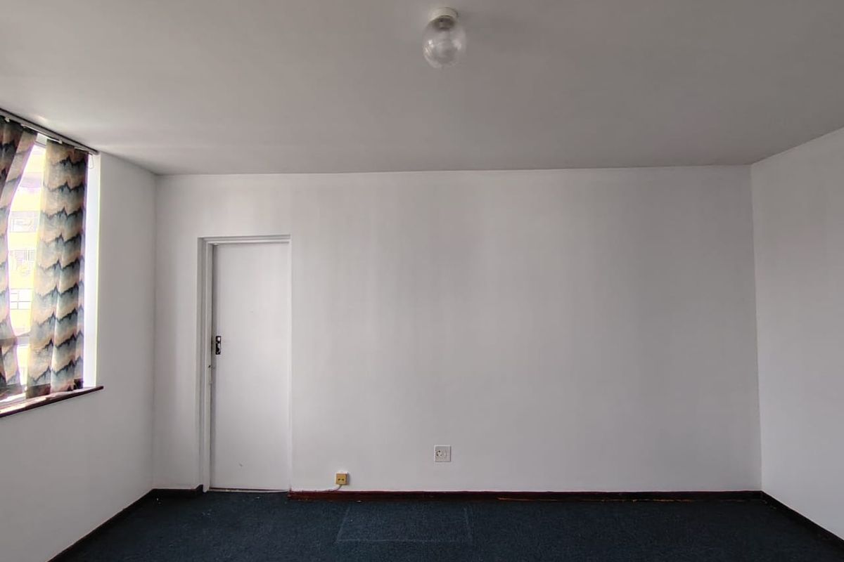 1 Bedroom Apartment for sale in Durban Central - Photo 3