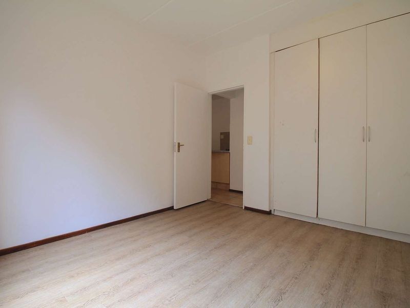 Beautiful Ground-Floor Garden Apartment in Sibaya Sands, Lonehill - Photo 9