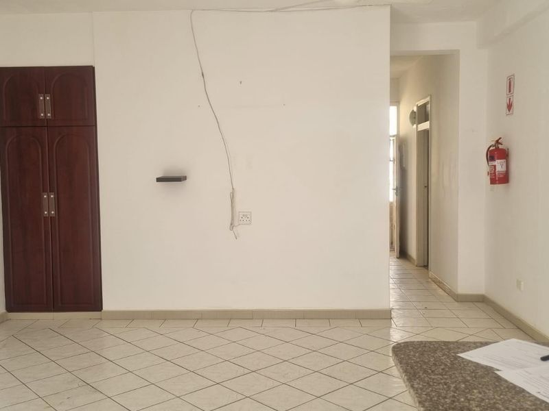 Located in South Beach on the famous "Golden Mile" Marlborough Court on Marine Parade. - Photo 7