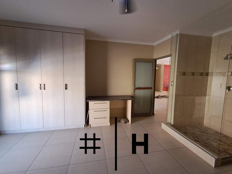 House for RENT - Photo 5