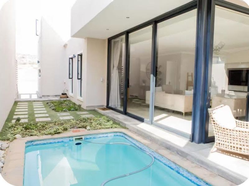 Fully Furnished Townhouse To Let - Photo 2