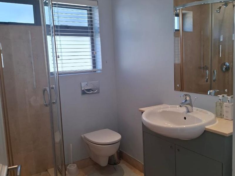 stunning 2 bedroom holiday apartment - Photo 8