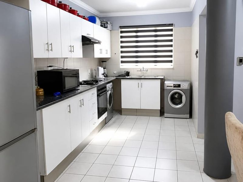 43 x Duplex Units For Sale in Winchester Hills - Photo 3