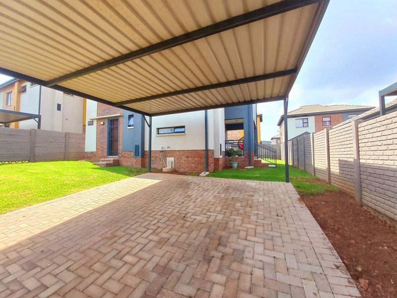 Four bedrooms house for sale in Capital View Security Estate in Lotus Gardens - Photo 2