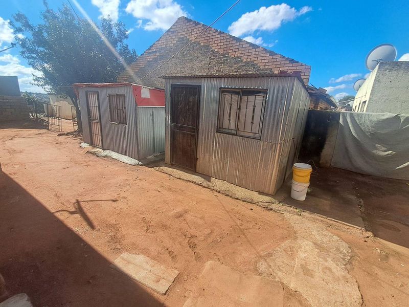 CASH BUYERS ONLY, CASH BUYERS ONLY - Photo 5