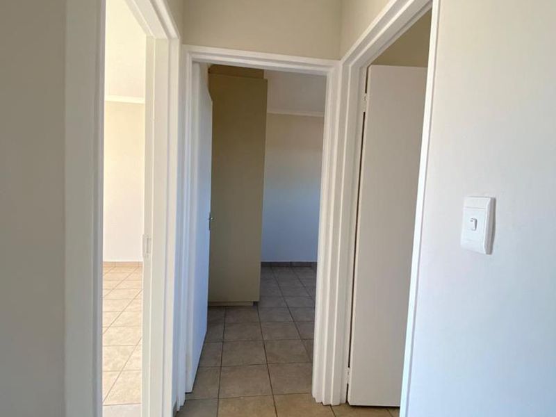 2 Bedroom Townhouse - Photo 5