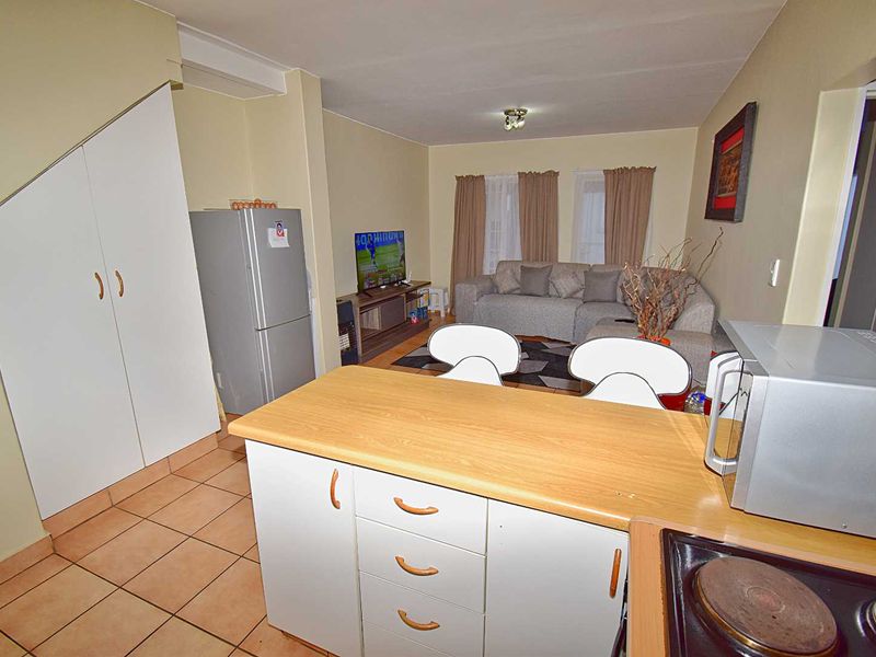 Ground Floor Unit for Sale! - Photo 7