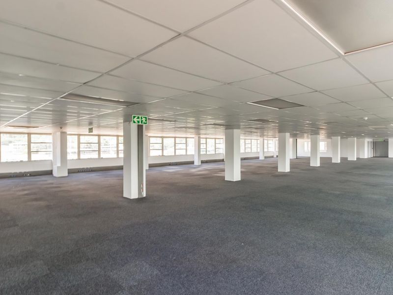 Commercial Property to Rent in Blackheath - Photo 9