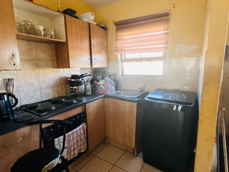 Great investment potential!! - Photo 5