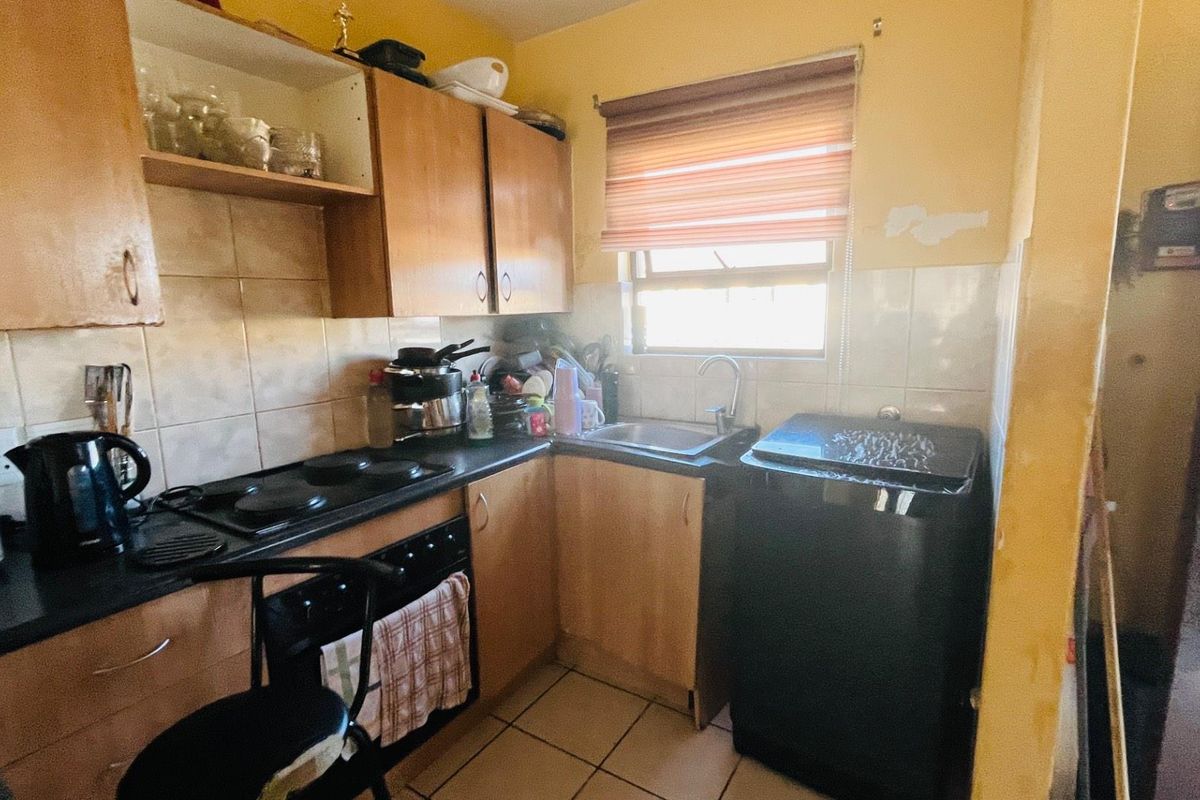 Great investment potential!! - Photo 5