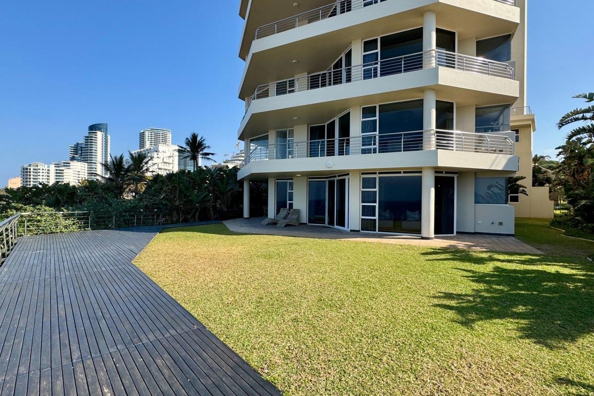 A spectacular, fully furnished ground floor apartment!!! - Photo 3
