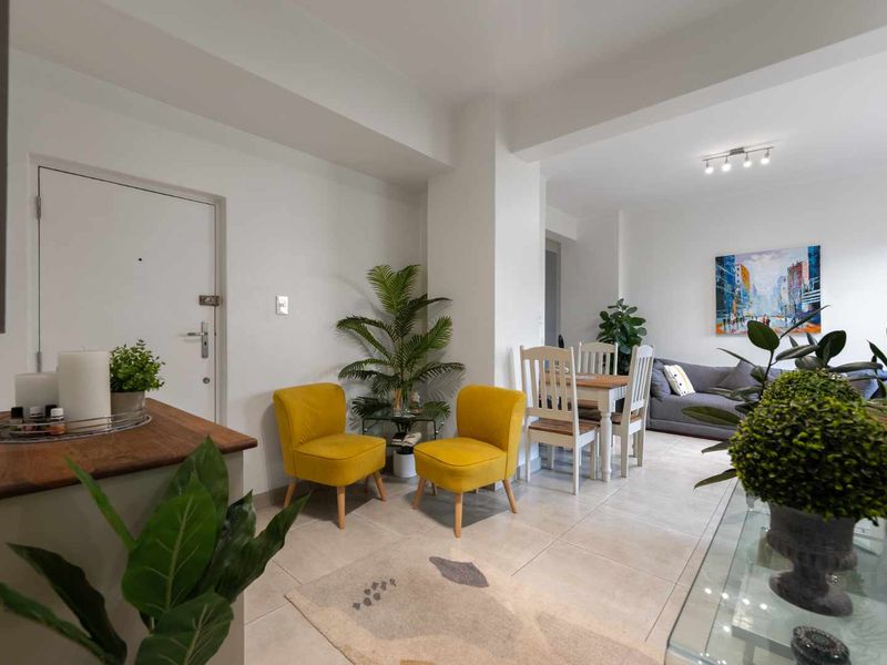 Fully Furnished, Fully Functional, Fully Lettable - Photo 8