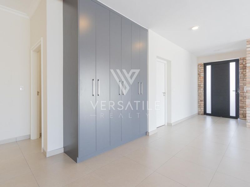 Modern Freestanding Home / High-End Finishes - Under Construction - Photo 7