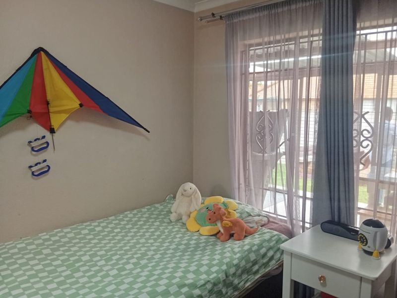 Two bedroom Townhouse in Kibler Park - Photo 10