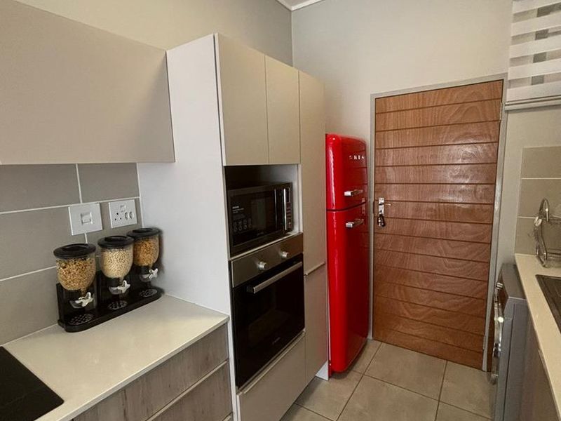 Stunning New Upmarket Flats in Rooihuiskraal North – Ideal for Investors & Homeowners - Photo 7
