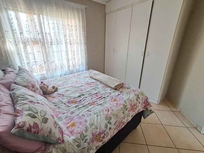 2 Bedroom Duplex Unit for Sale in General Alberts Park - Photo 10