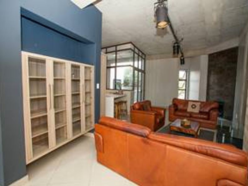 COMMERCIAL/RESIDENTAL PROPERTY FOR SALE - Photo 6