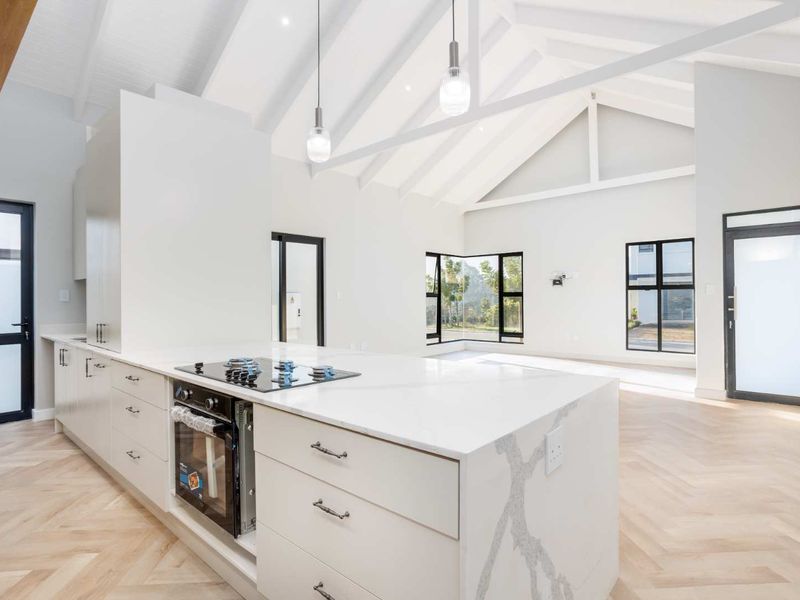 An Exceptional New Three-Bedroom Home set in Paarl Valleij Lifestyle Estate & Farm - Photo 5
