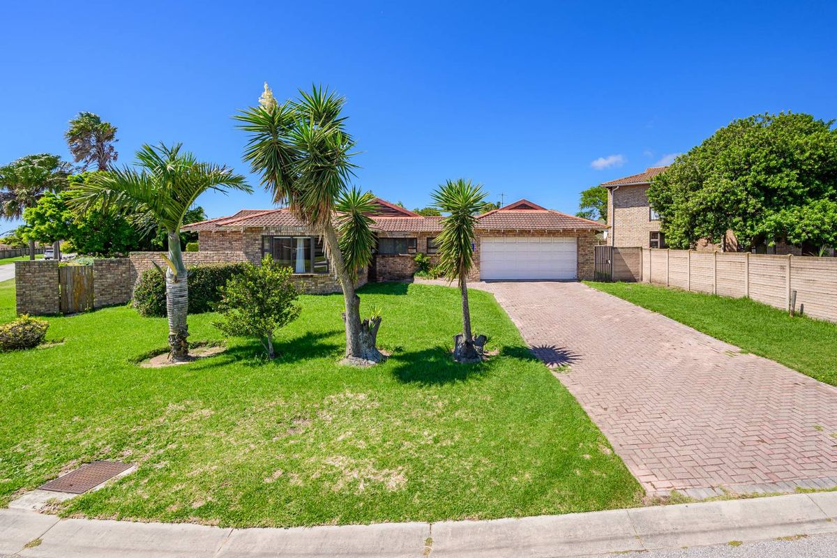 3 Bedroom home for Sale in Beverley Grove - Photo 2