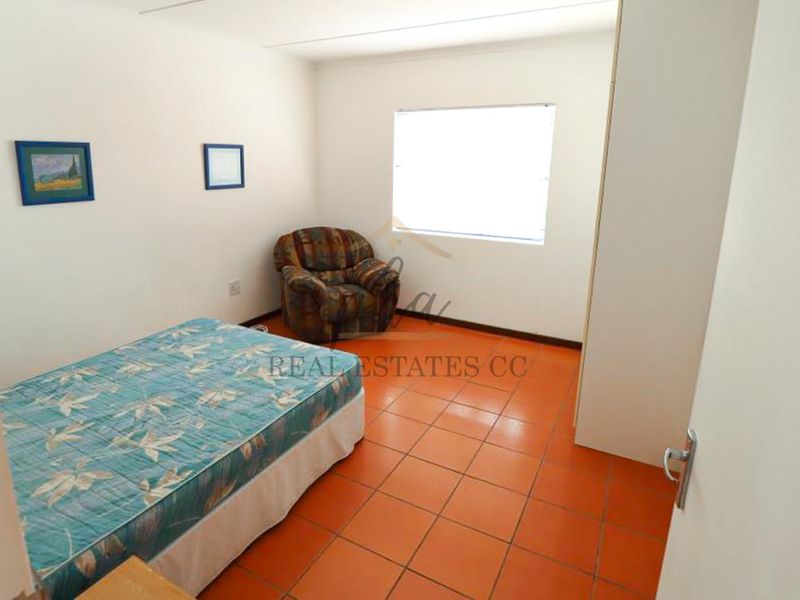 3 Bedroom Apartment For Sale - Long Beach (Ext 1) - Photo 6