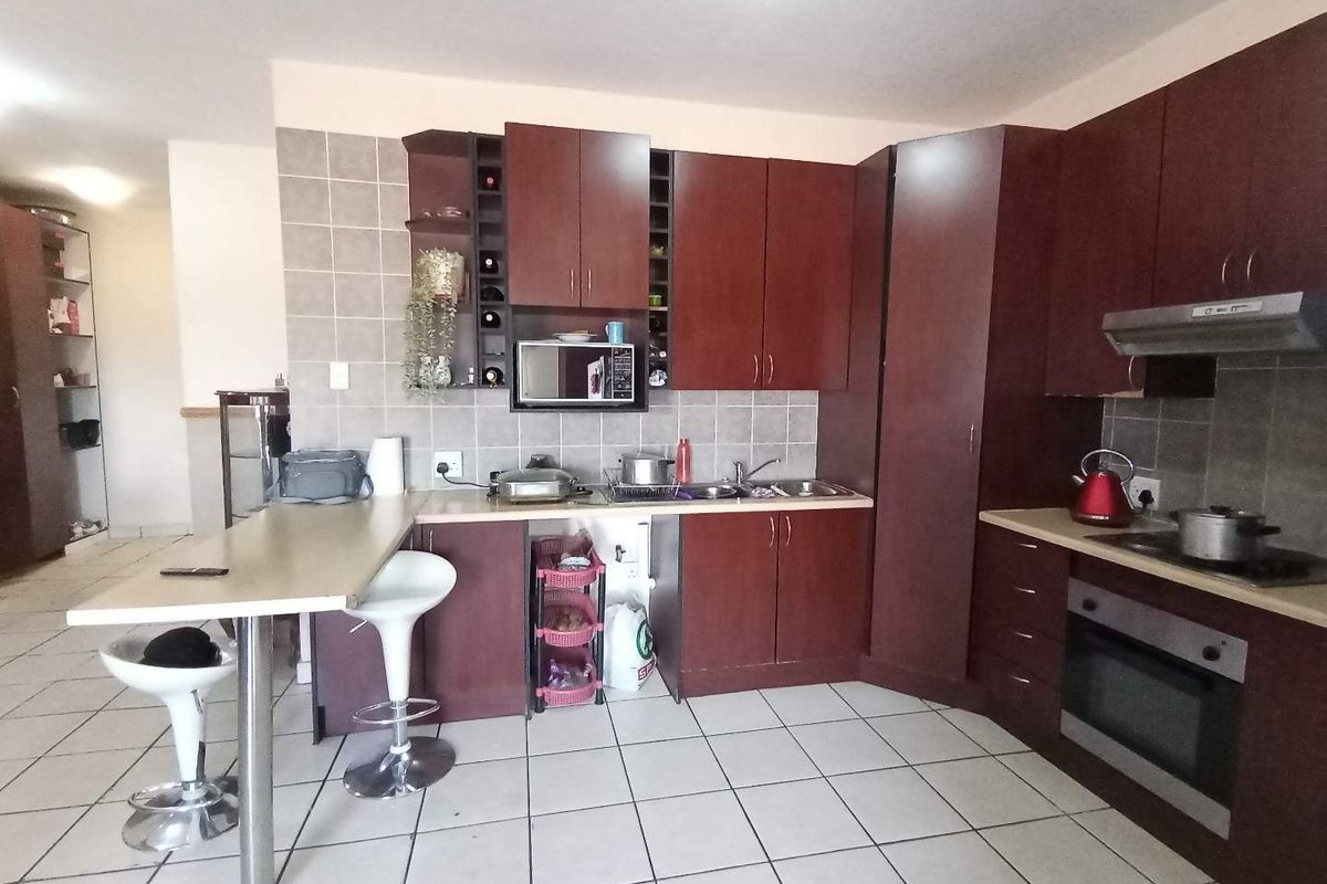 2 BEDROOM APARTMENT FOR SALE IN NORKEM PARK EXT 2 - Photo 2