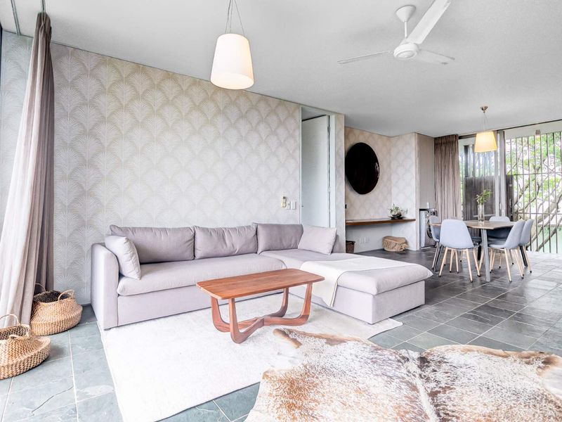2 Bedroom Apartment with beautiful views - Photo 4
