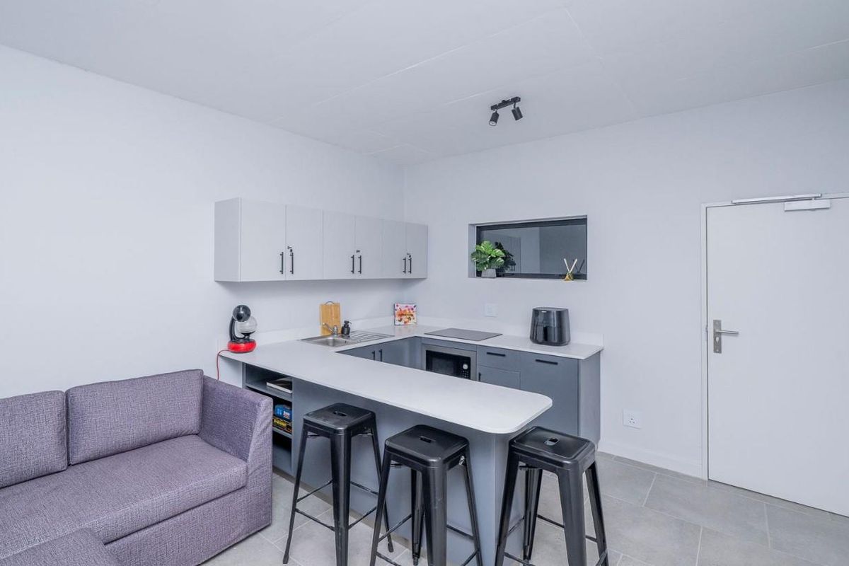 The Web: Premium Student Accommodation in Stellenbosch - Photo 2