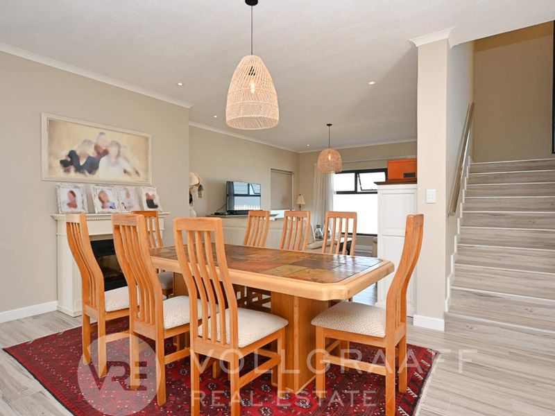 Five-Bedroom Seafront Home For Sale - Mile 4, Extension 1 - Photo 7