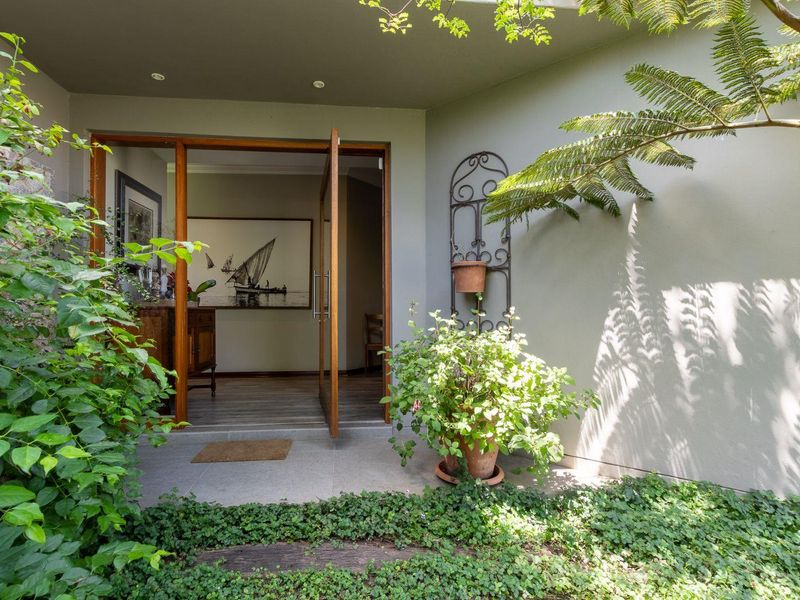 4 Bedroom House for Sale in Dainfern Golf Estate - Photo 4