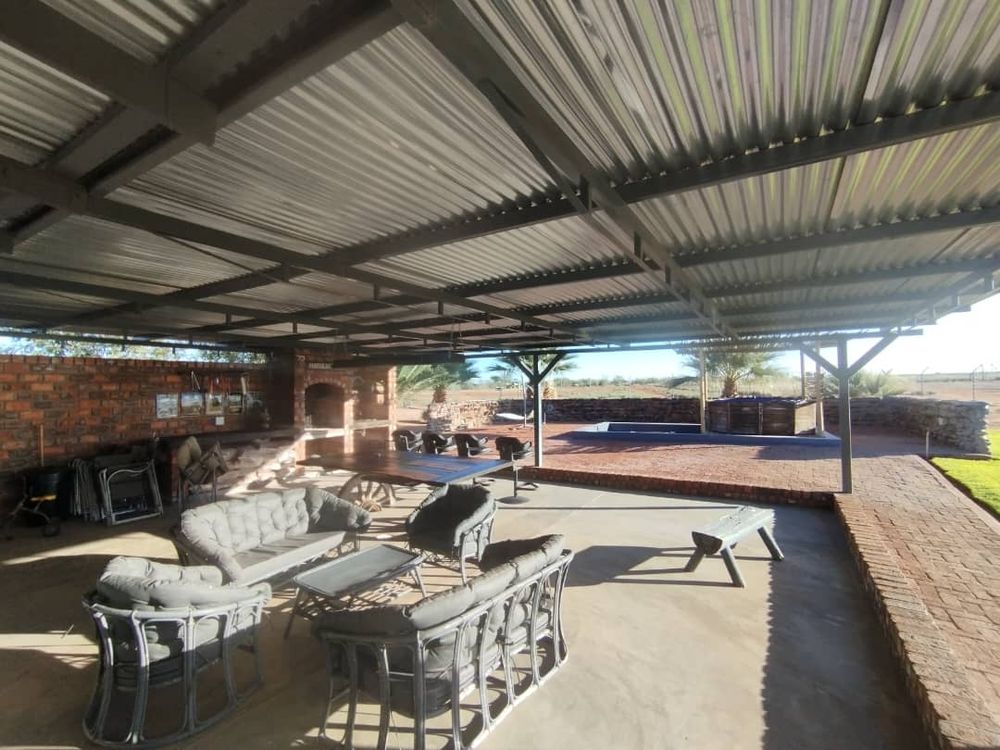 Outdoor Entertainment Area