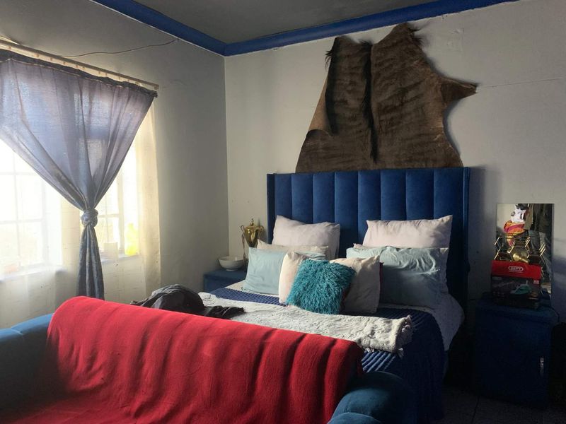 For Sale: Spacious 2-Bedroom Full Title Home – South Hills, Johannesburg - Photo 10