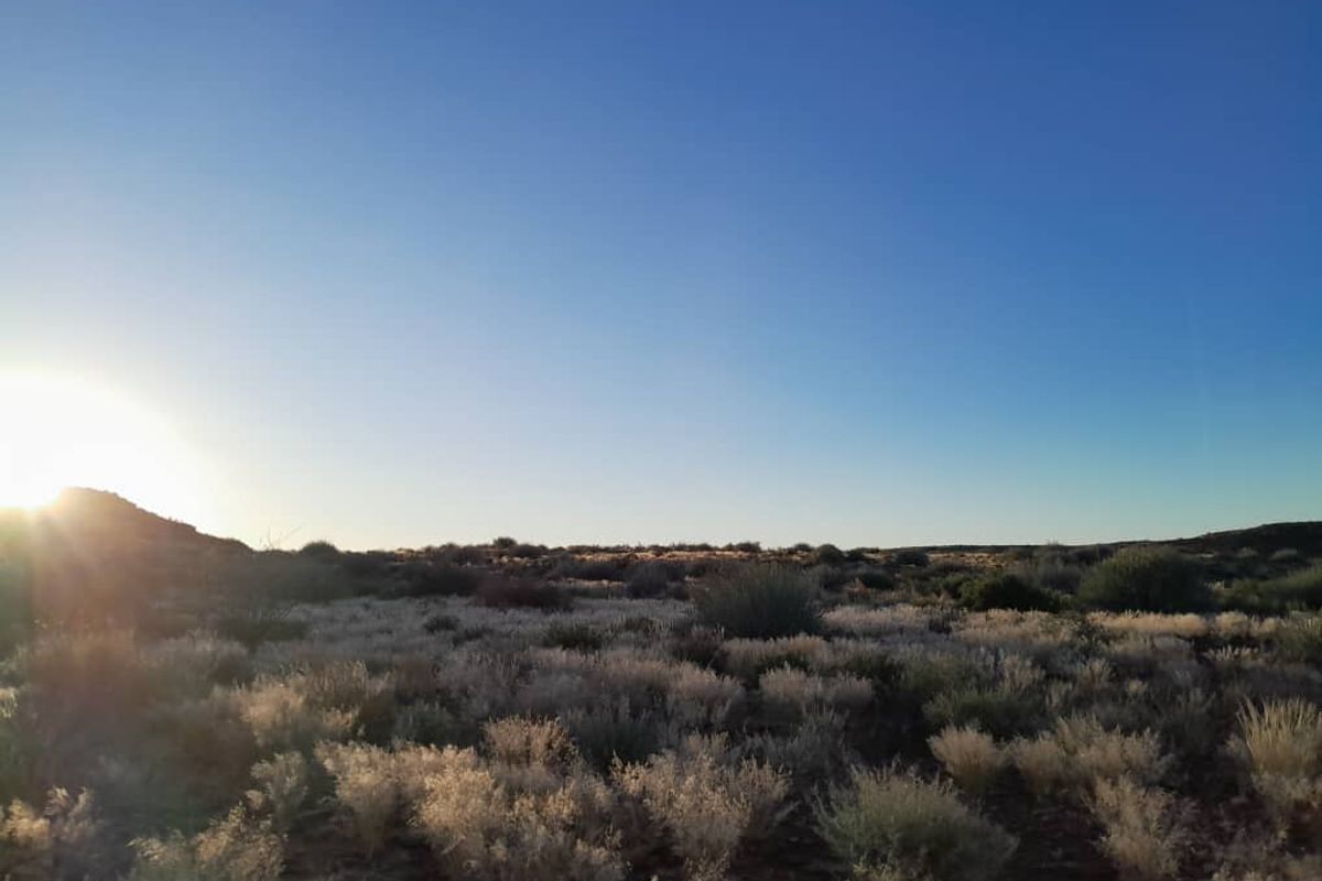 IDEAL LIVESTOCK / HUNTING FARM FOR SALE NEAR KEETMANSHOOP - NAMIBIA - Photo 4
