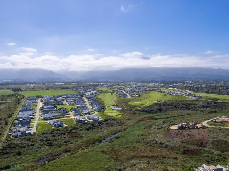 PRIME 766m2 CORNER STAND IN KINGSWOOD GOLF ESTATE - PHASE 4 - Photo 10