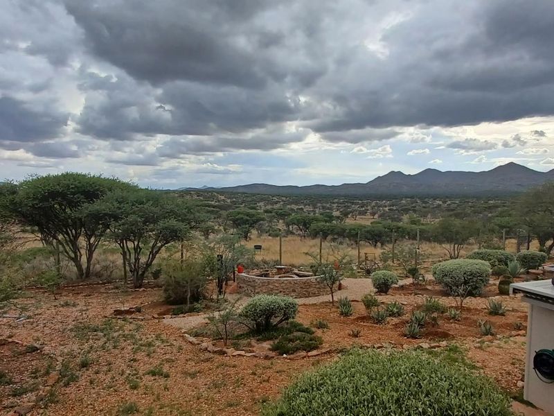 Escape to the Essence of Country Living – Auas View Estate N$8 850 000 CC - Photo 7