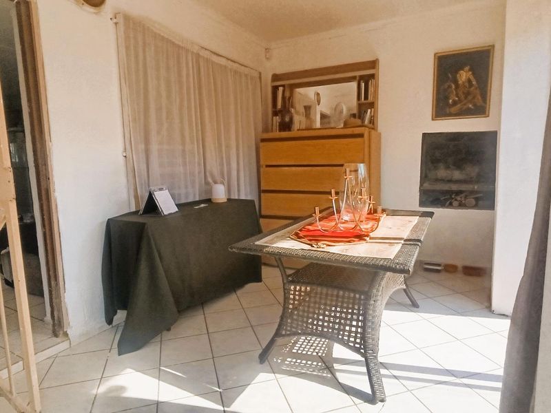 2 Bedroom Townhouse in a Secure and Peaceful Complex - Photo 5