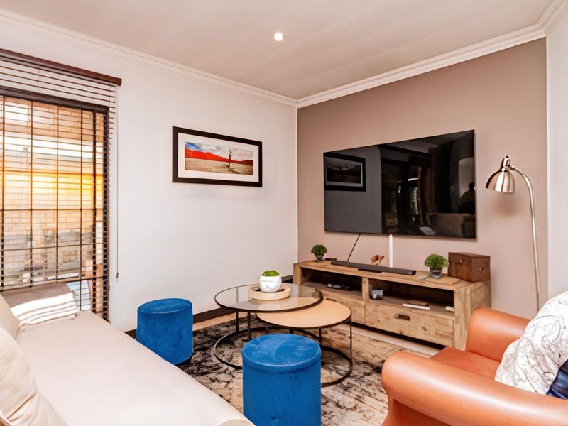 Lovely Spacious Simplex Cluster - Photo 6