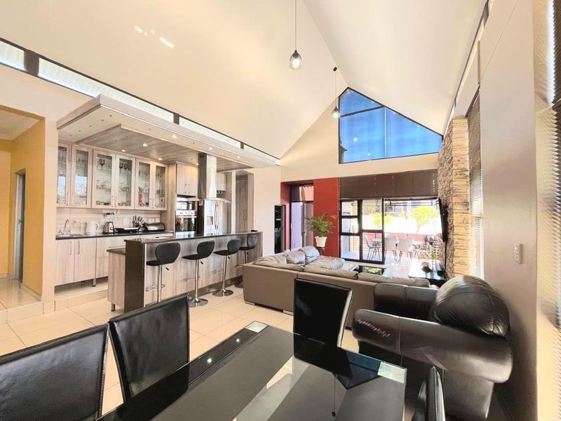 3 Bedroom House For Sale in Elisenheim - Photo 8