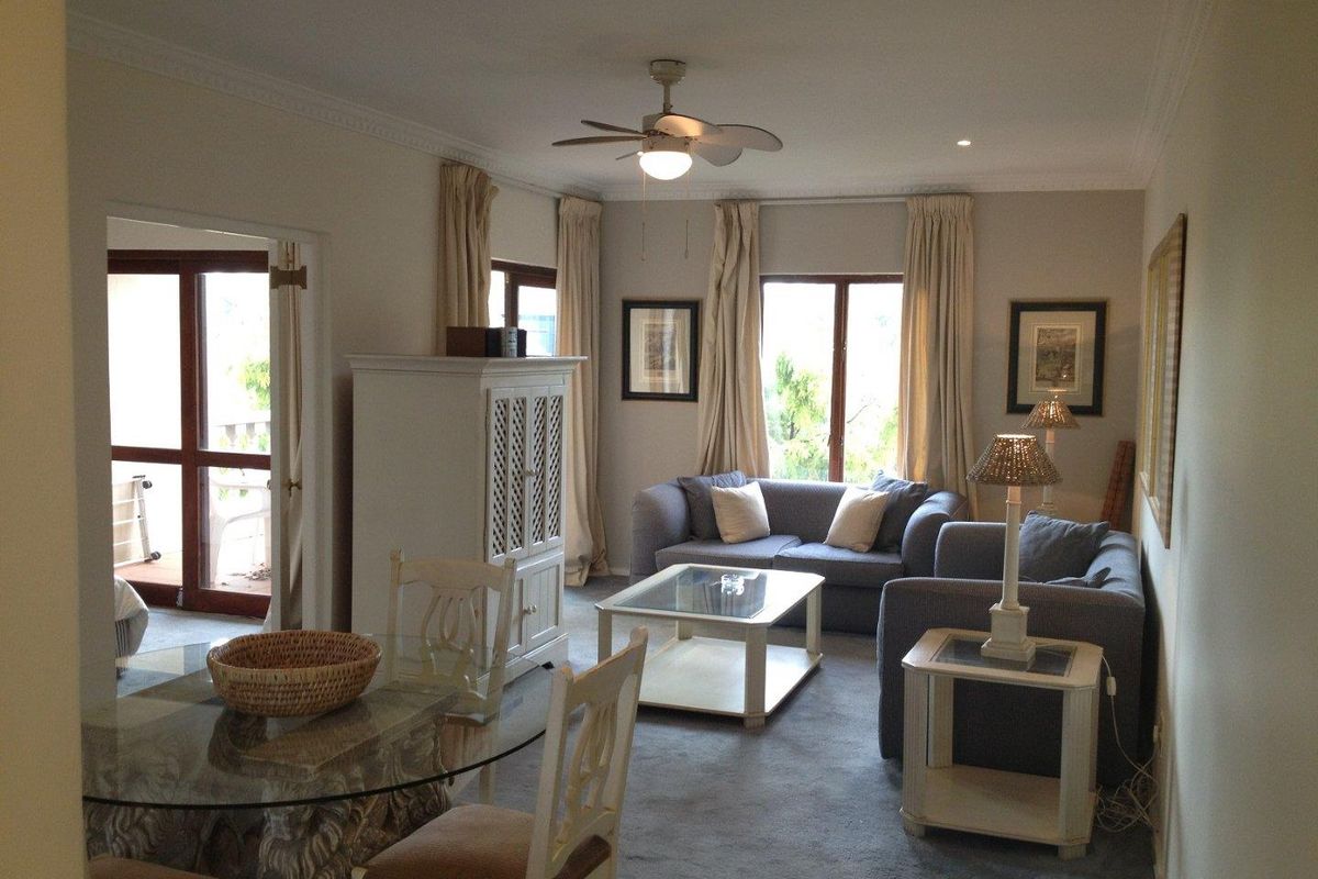 STUPENDOUS FULLY FURNISHED 1 BED APARTMENT IN THIS MAGNIFICENT COMPLEX - Photo 3