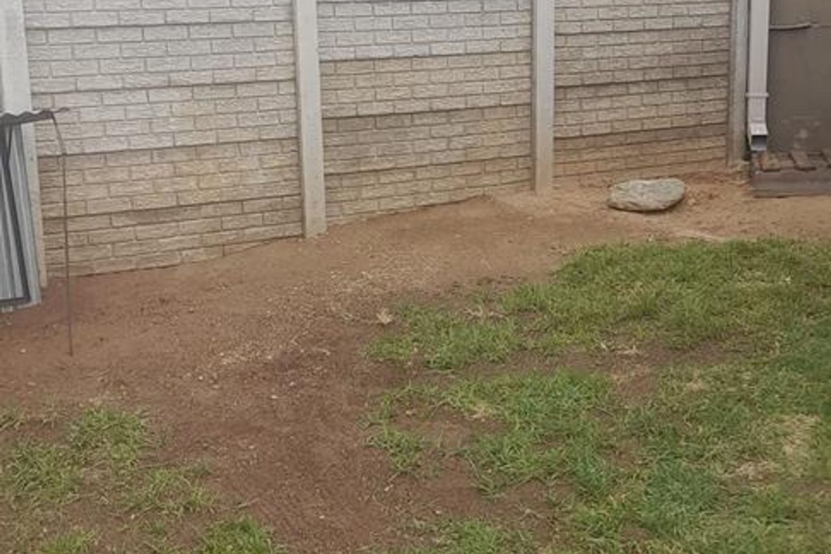 FOR SALE N$2 300 000,00 Olympus Village - Photo 5