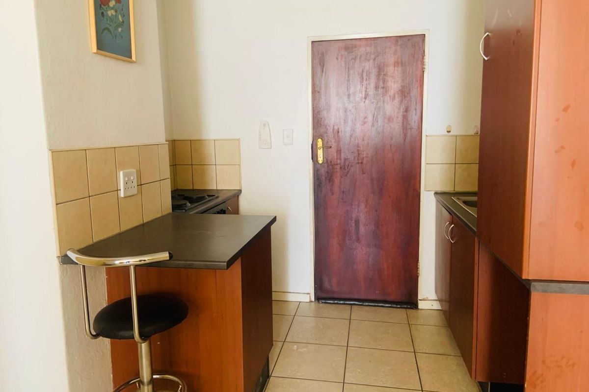 **Affordable Shared Student Accommodation in Prime Location** - Photo 5