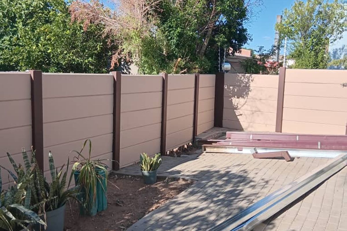 HOUSE FOR SALE - Photo 3