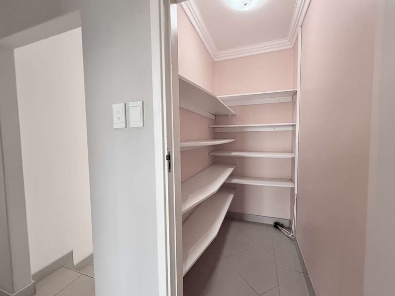 Homely 4 Bedroom House in Ballito - Photo 10